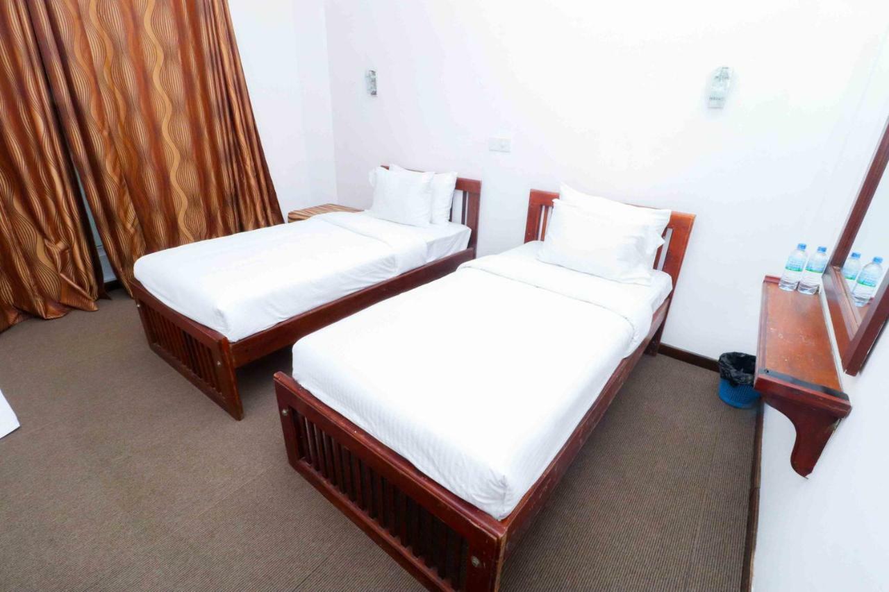 Yoho Pello Lake Resort Nuwara Eliya Bagian luar foto